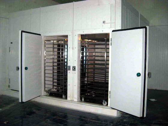 Ремонт промышленных холодильников в Электрогорске с выездом | Вызов мастера по холодильникам на дом